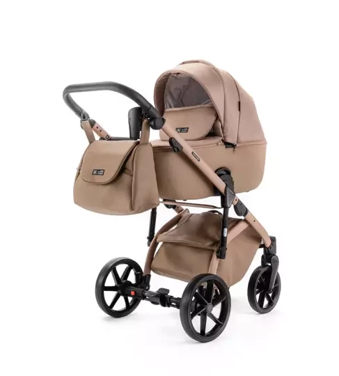 Коляска Adamex NOLA Natura 3 в 1 / CAMEL-5 Т.Бежевая ткань, Т. бежевая экокожа