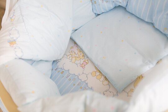 Комплект в круглую / овальную кроватку Баю-Бай Мечта голубой (9 предметов) К91-М4