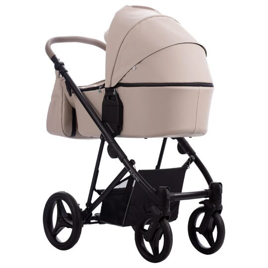 Коляска Bebetto FLAVIO PRO 3 в 1 / 02 (св.бежевая кожа)