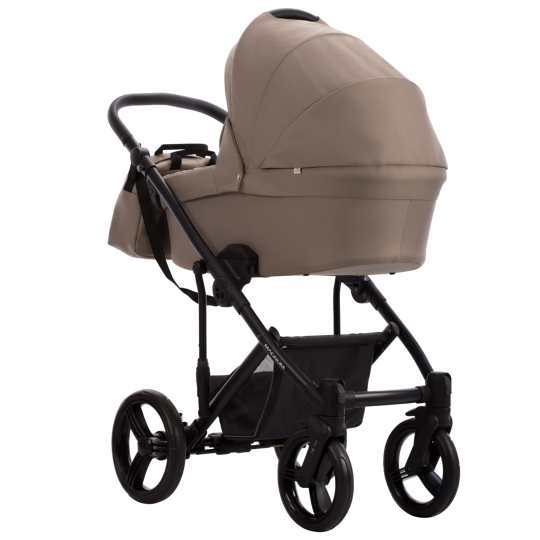 Коляска Bebetto Magnum Light 3 в 1 / Light 01 (бежевый)