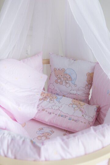 Комплект в круглую / овальную кроватку Баю-Бай Мечта розовый (9 предметов) К91-М1