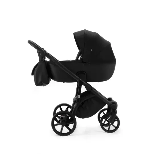 Коляска Adamex NOLA Natura 2 в 1 / CARBON-11 Черная ткань, черная экокожа