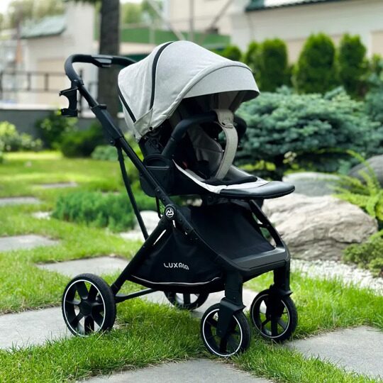 Прогулочная коляска LuxMom 740 реверсивный блок + рюкзак / Светло-серая