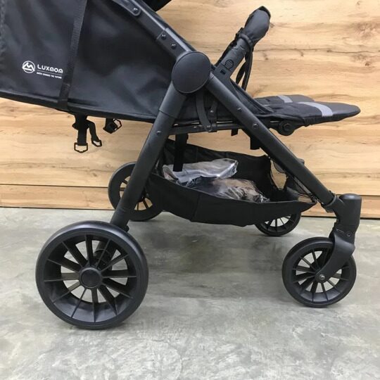Прогулочная коляска  для двойни LuxMom T11 / Черный