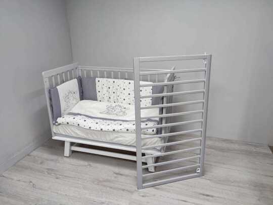 Детская кроватка Incanto Anniken с маятником Серый/Белый