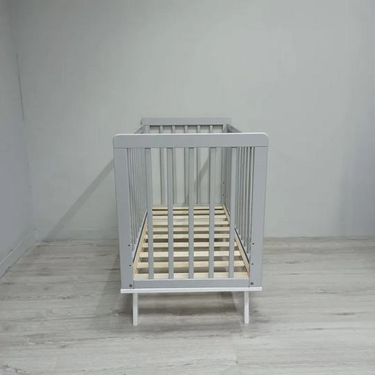 Кроватка Incanto Anniken на ножках /  Серый-Белый