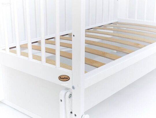 Детская кроватка Bambini Comfort 20 универсальный маятник (белый)
